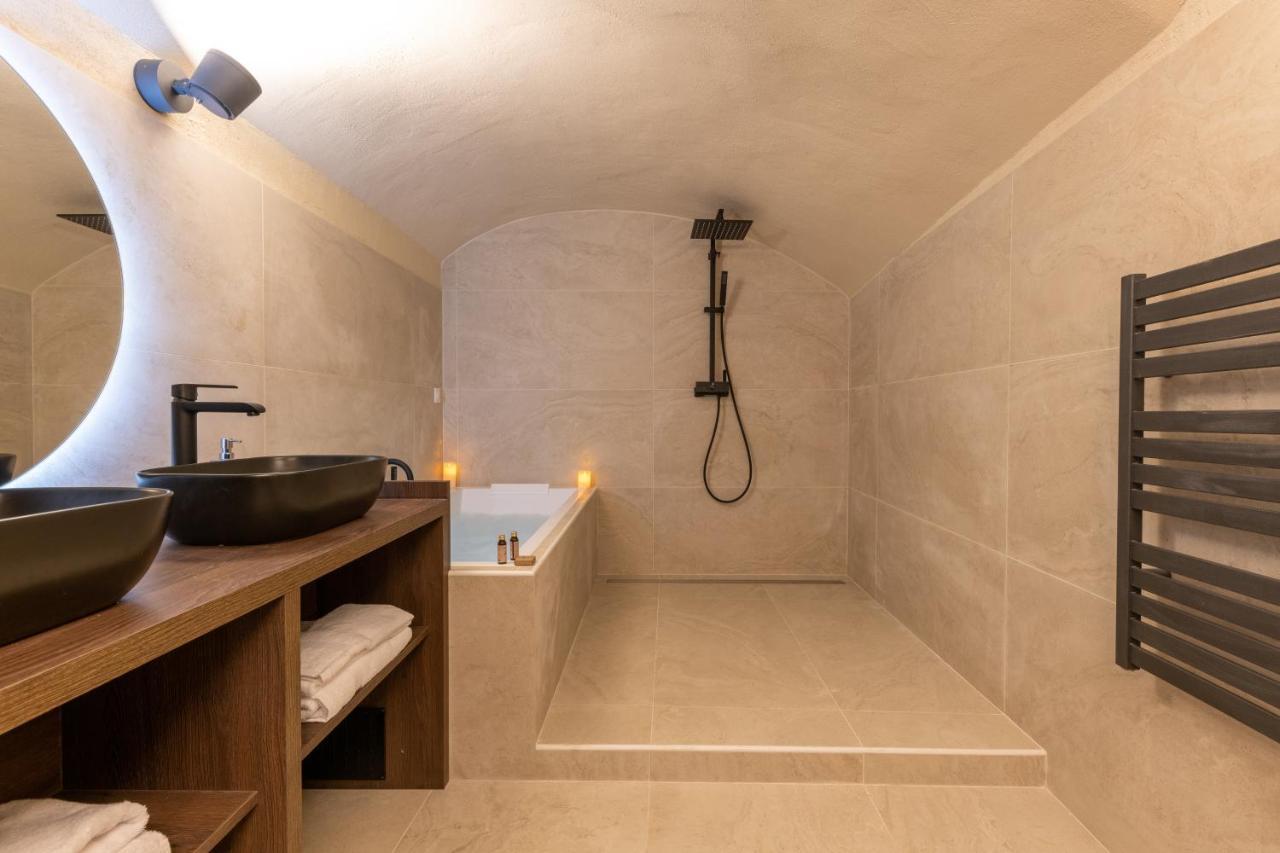 Cocoon Du Vieux Lyon - Luxury Apartment - Balneo Esterno foto